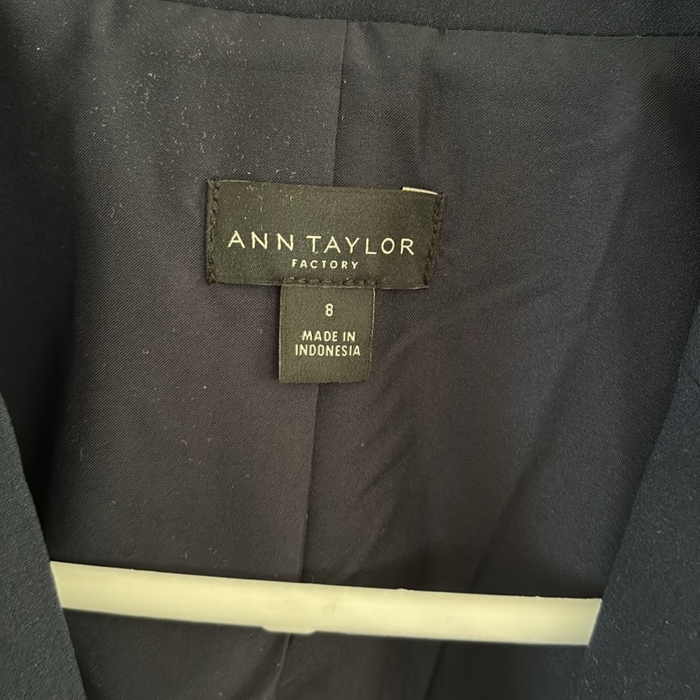 Ann Taylor Navy Single Button Fully Lined Blazer … - image 6